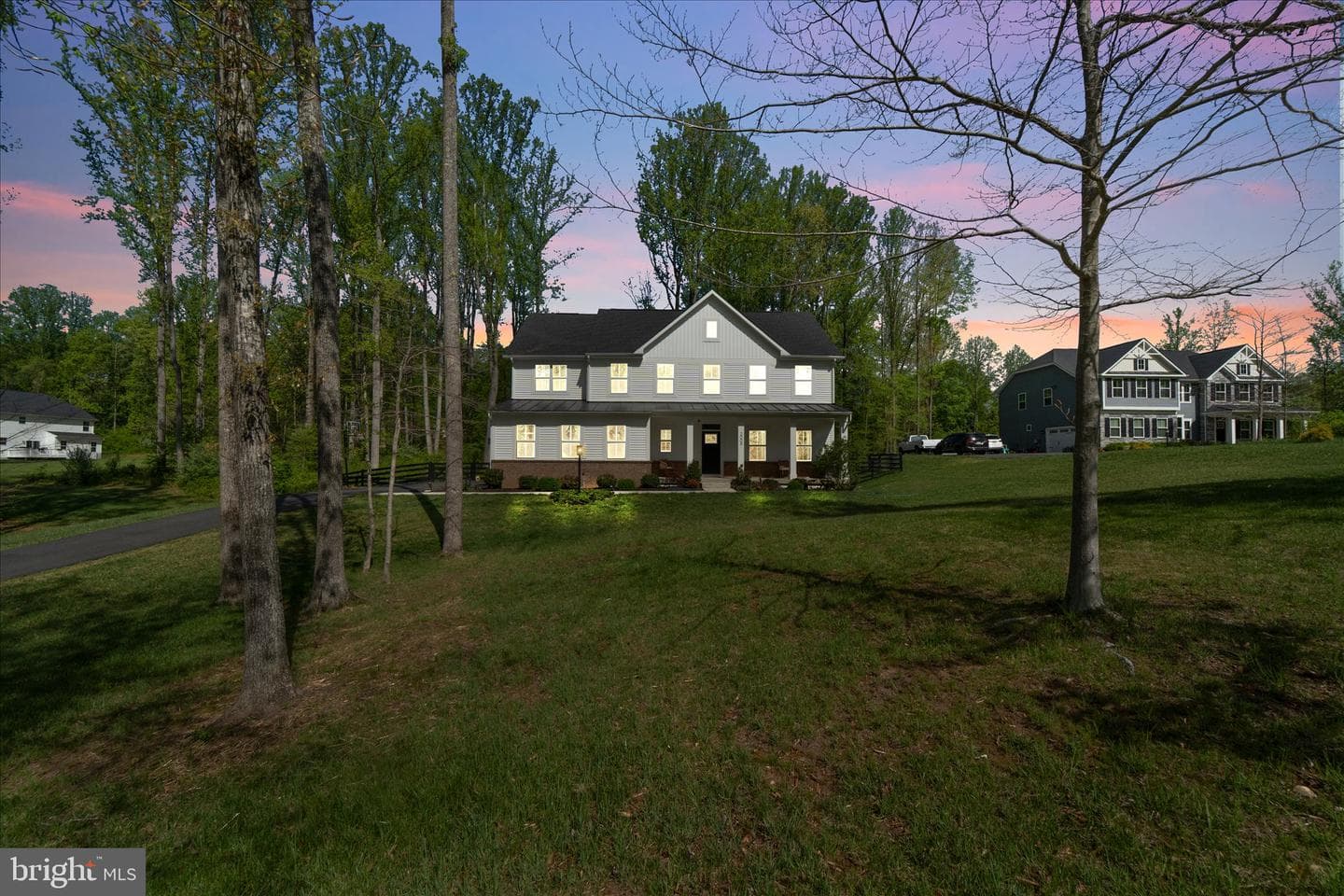 2008 Woodstock Street photo 59