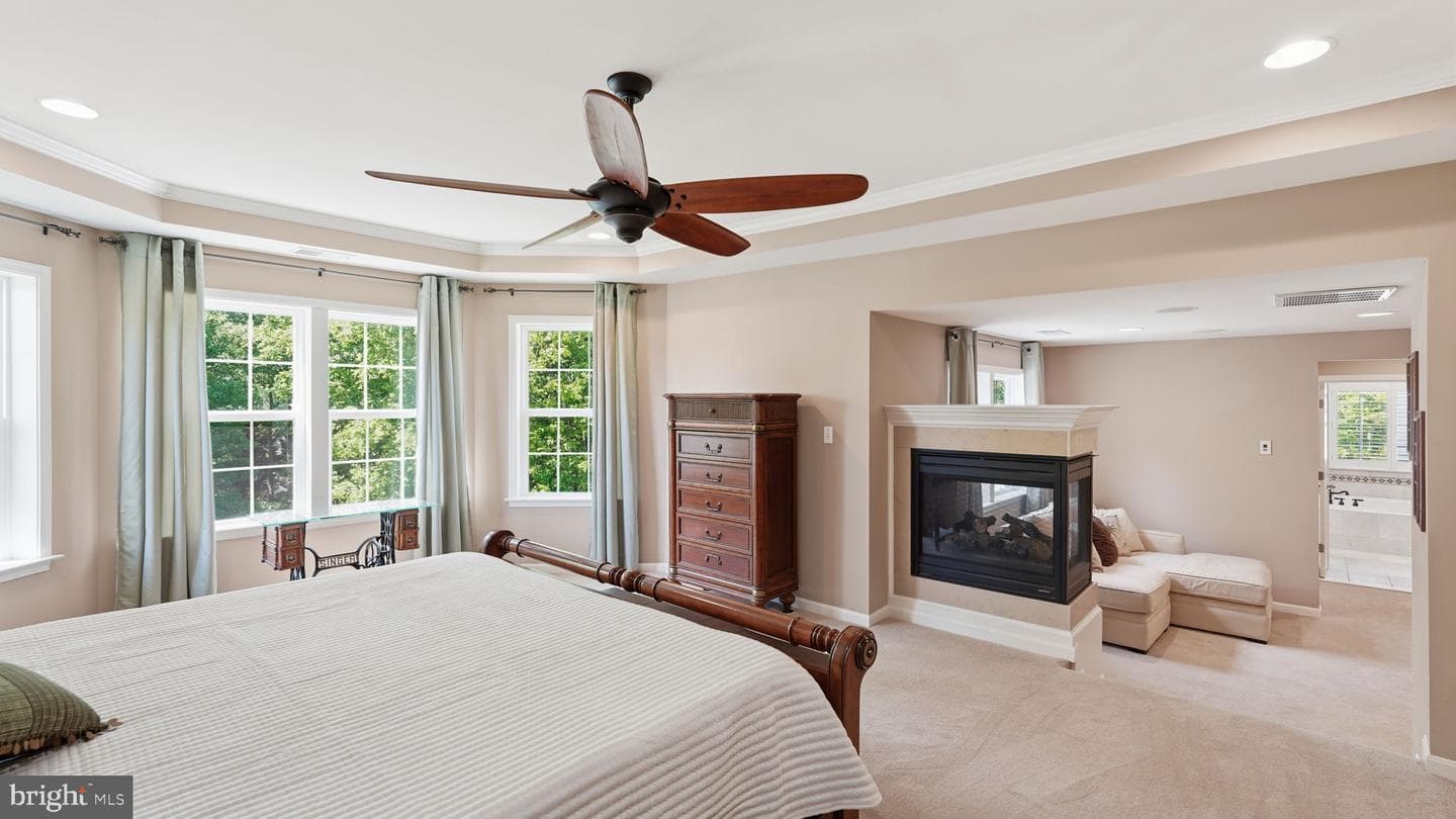 8025 Side Hill Drive photo 30