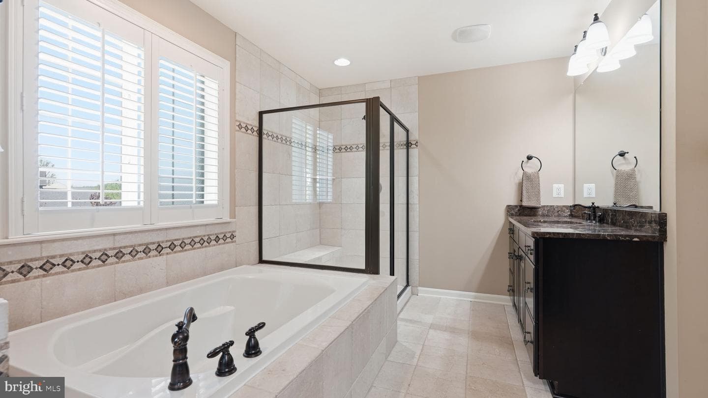 8025 Side Hill Drive photo 33