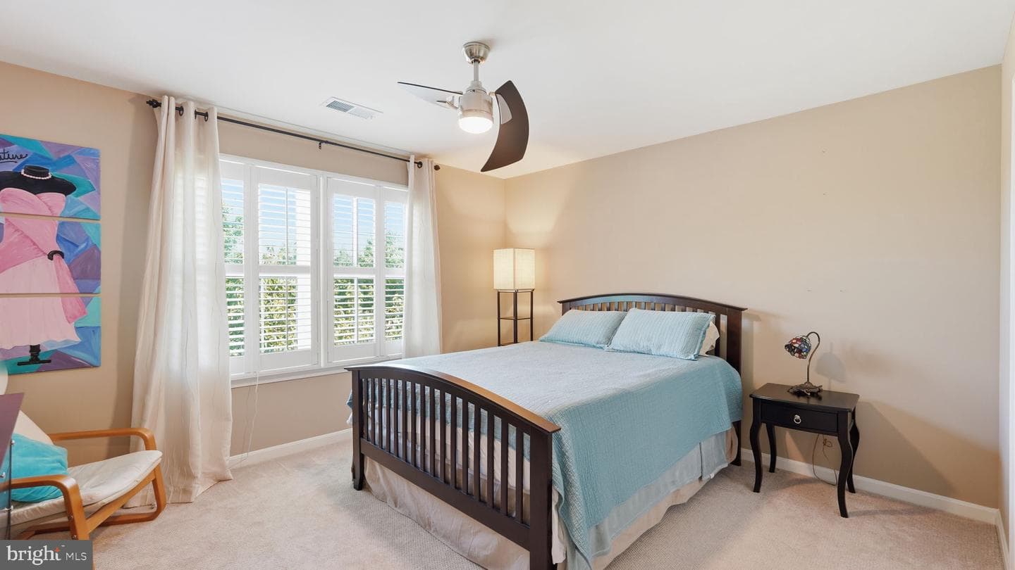 8025 Side Hill Drive photo 36