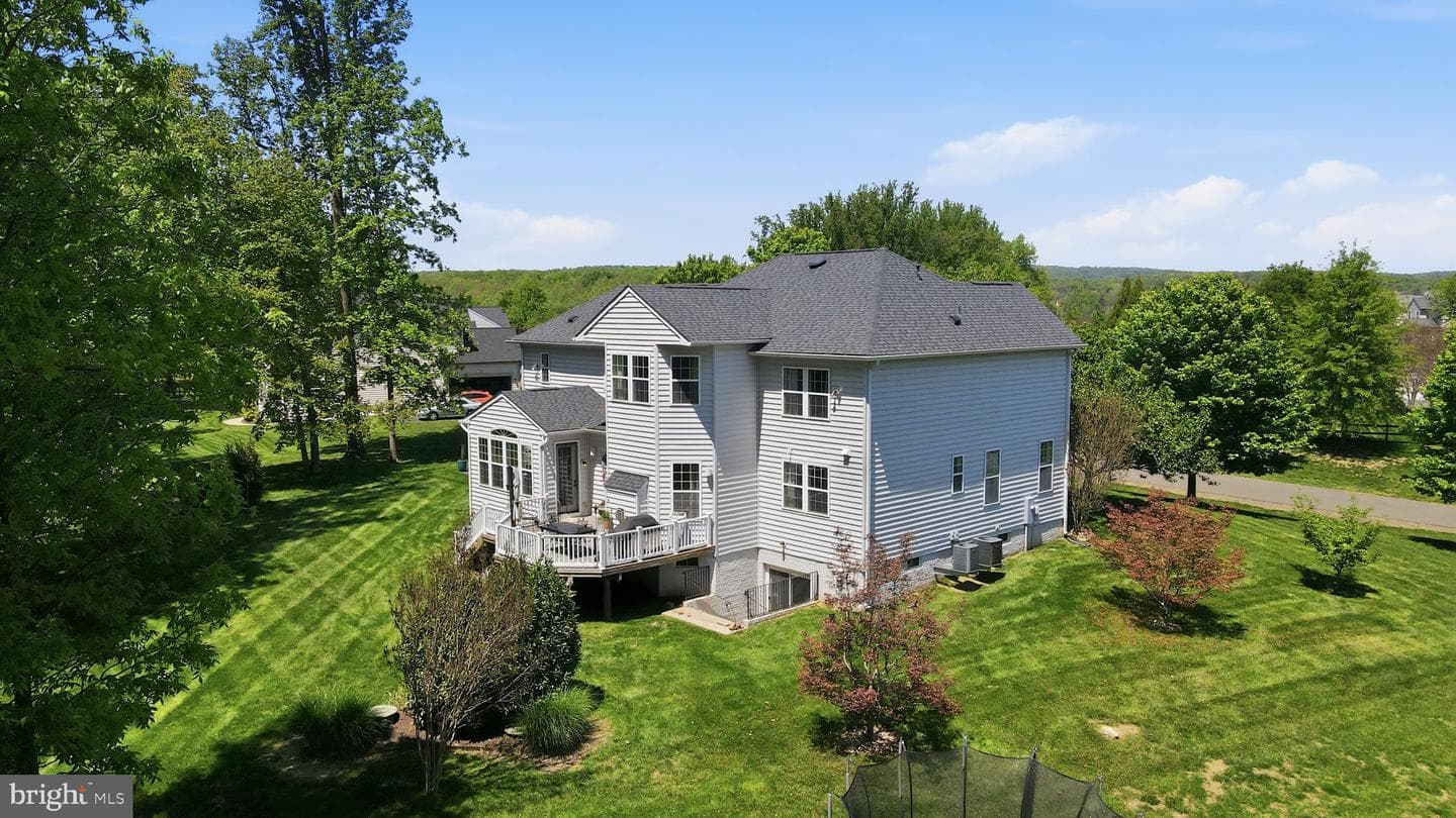 8025 Side Hill Drive photo 56