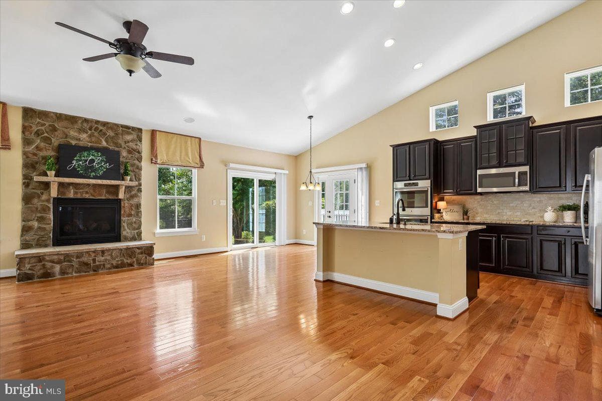 3104 Lake Wesley Court photo 13