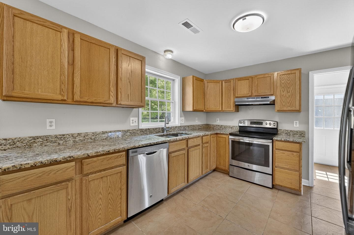 6973 Justin Court E photo 21
