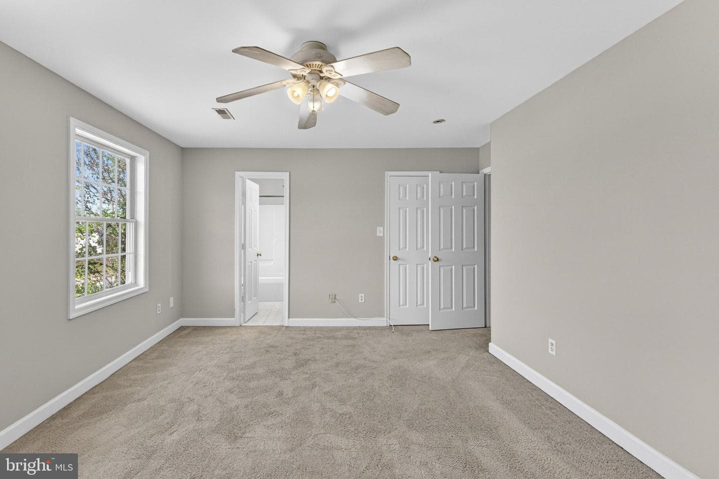 6973 Justin Court E photo 27