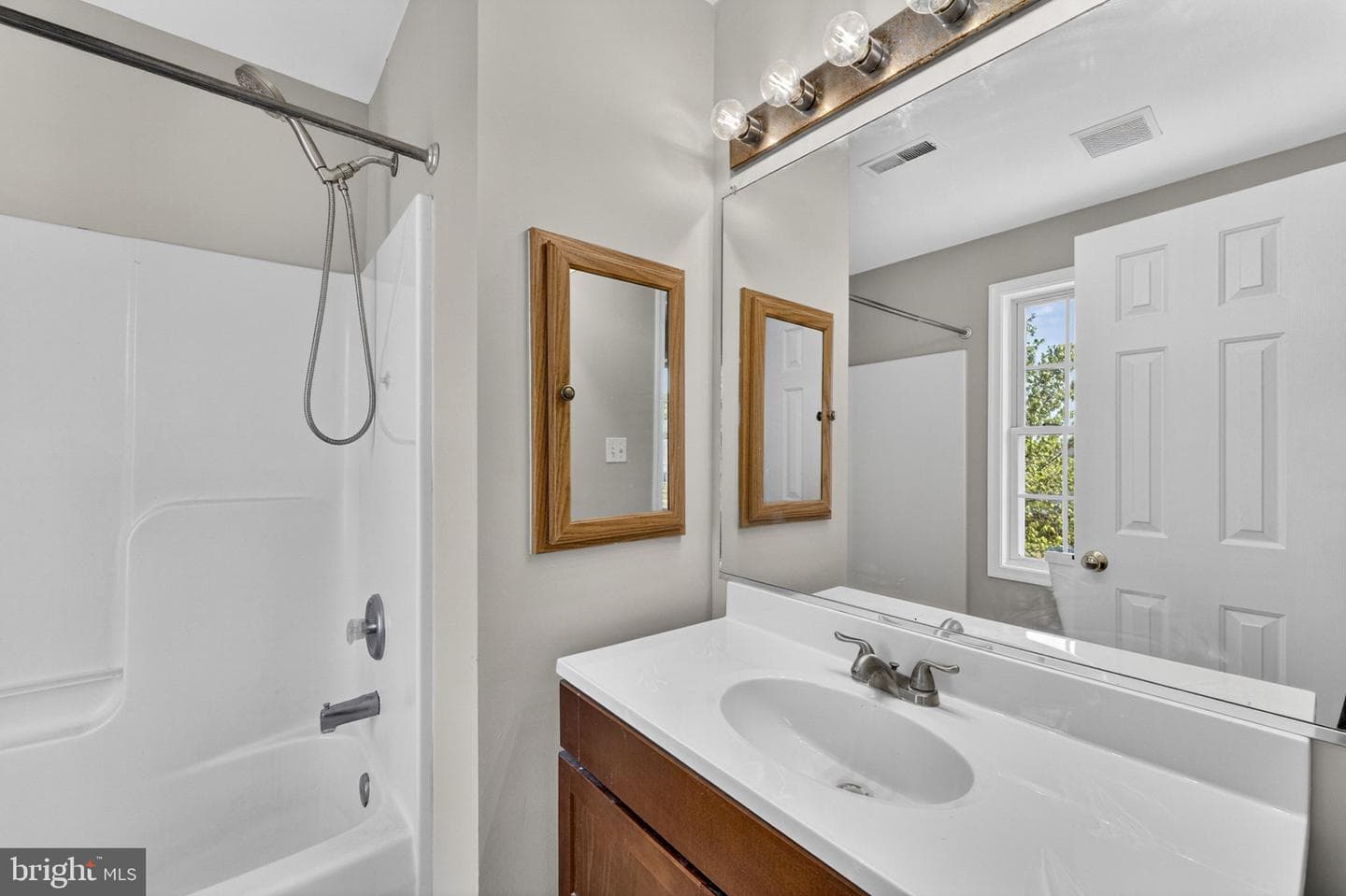 6973 Justin Court E photo 30