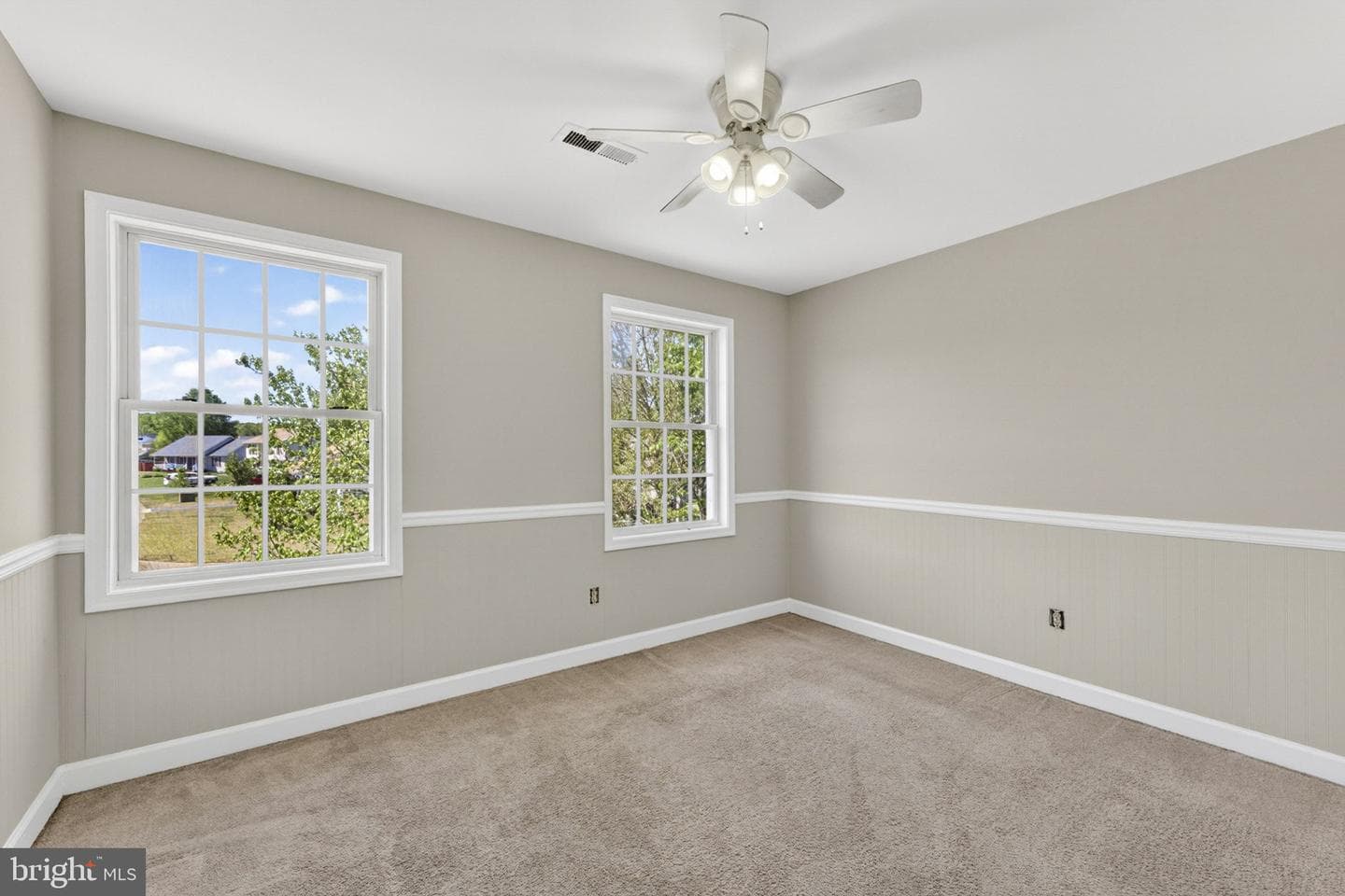 6973 Justin Court E photo 32