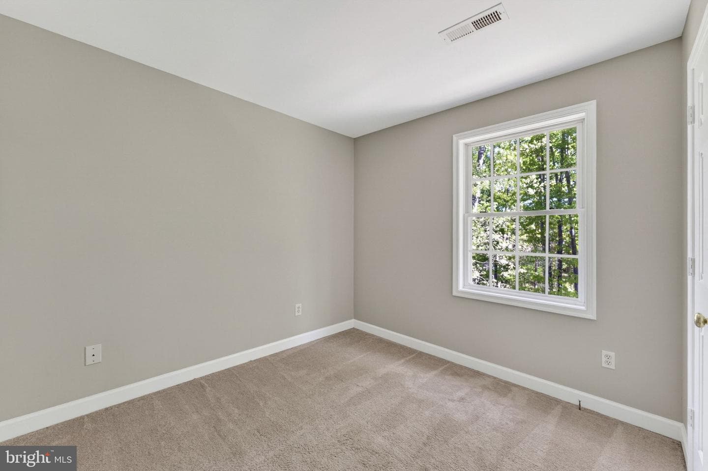 6973 Justin Court E photo 33