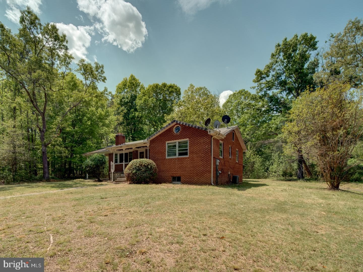 13682 Blackwells Mill Road photo 3