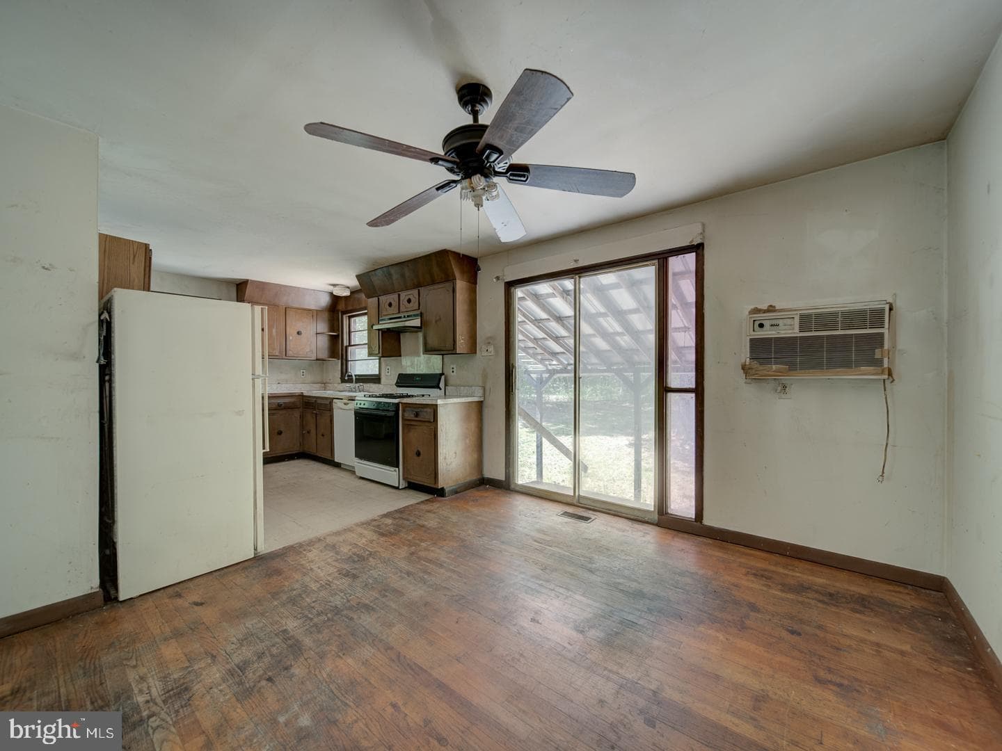 13682 Blackwells Mill Road photo 8