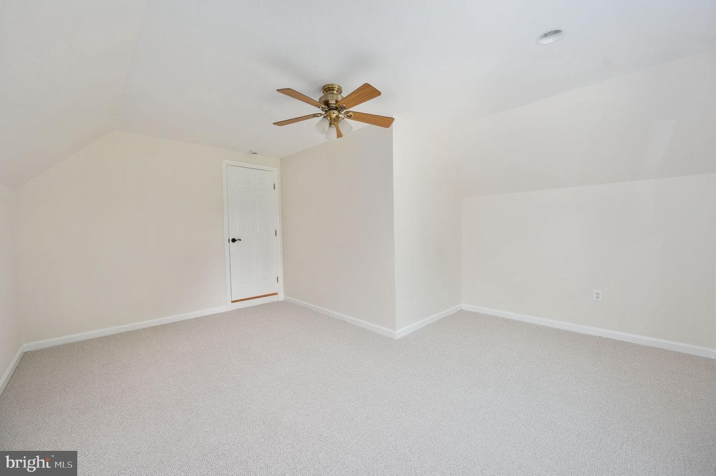 12048 Bristersburg Road photo 77