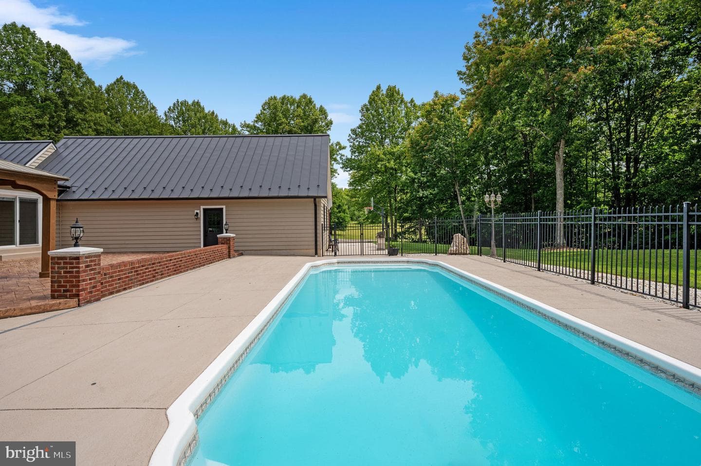 12048 Bristersburg Road photo 99