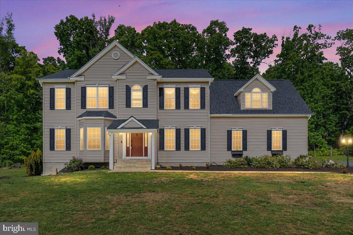 4293 Charleston Way, Warrenton