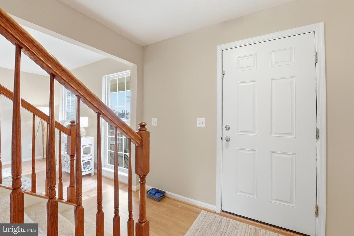6686 Clarkes Meadow Drive photo 9
