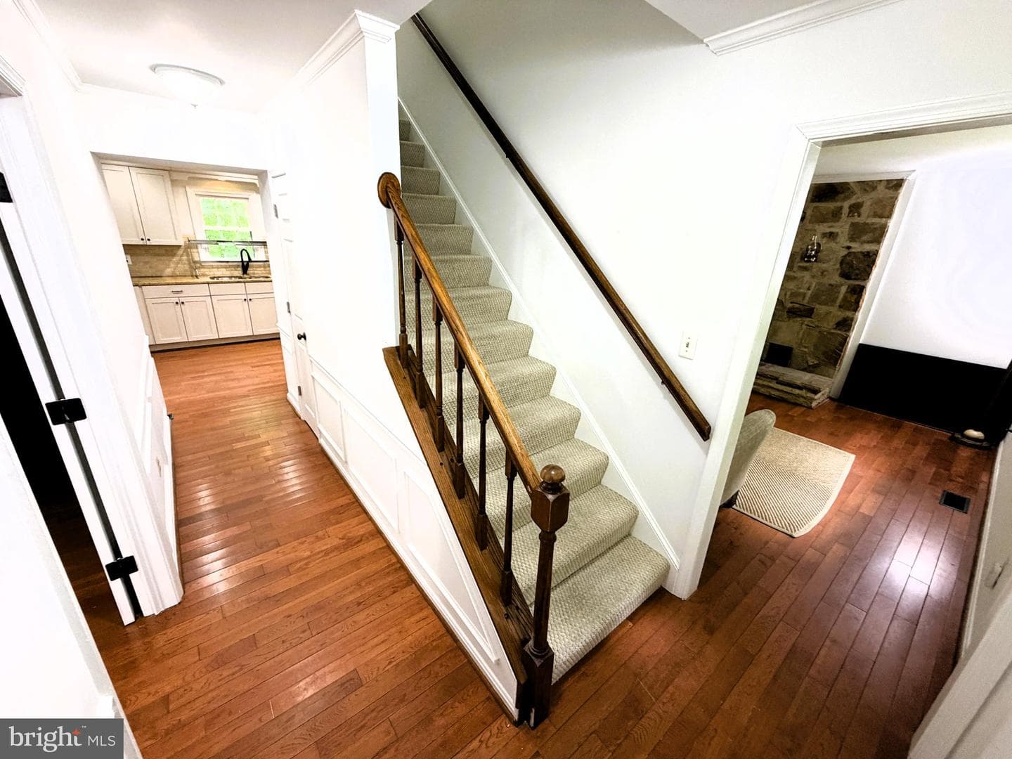 6990 Ivy Hill Drive photo 13