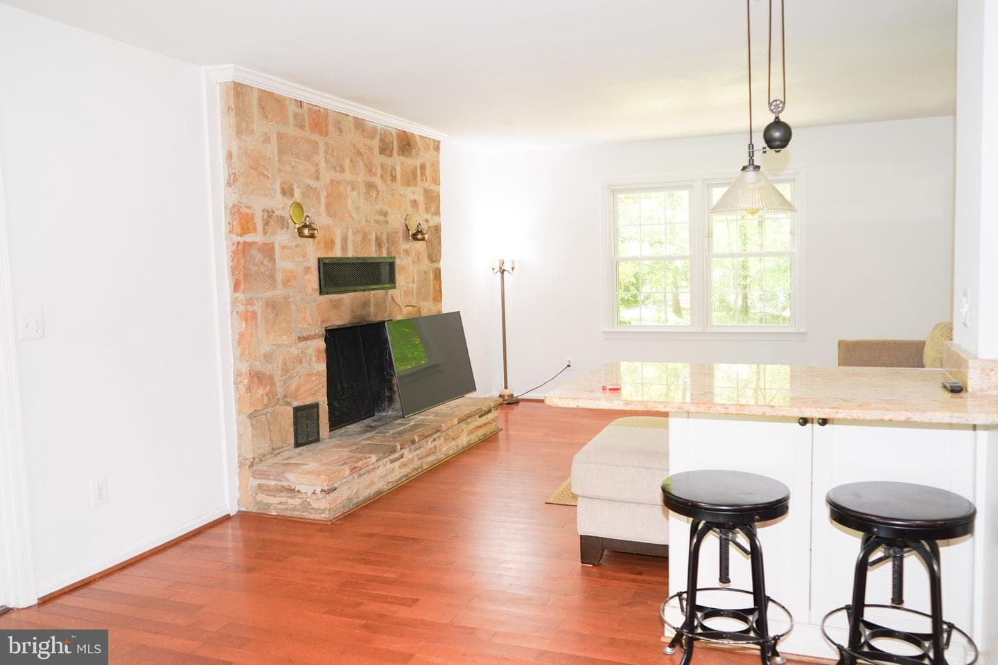 6990 Ivy Hill Drive photo 6
