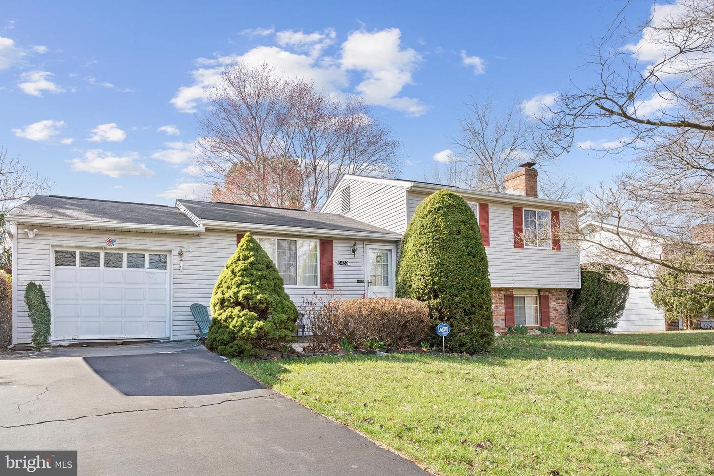 6439 Lancaster Drive, Warrenton