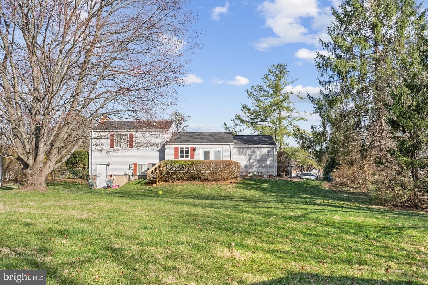 6439 Lancaster Drive photo 28