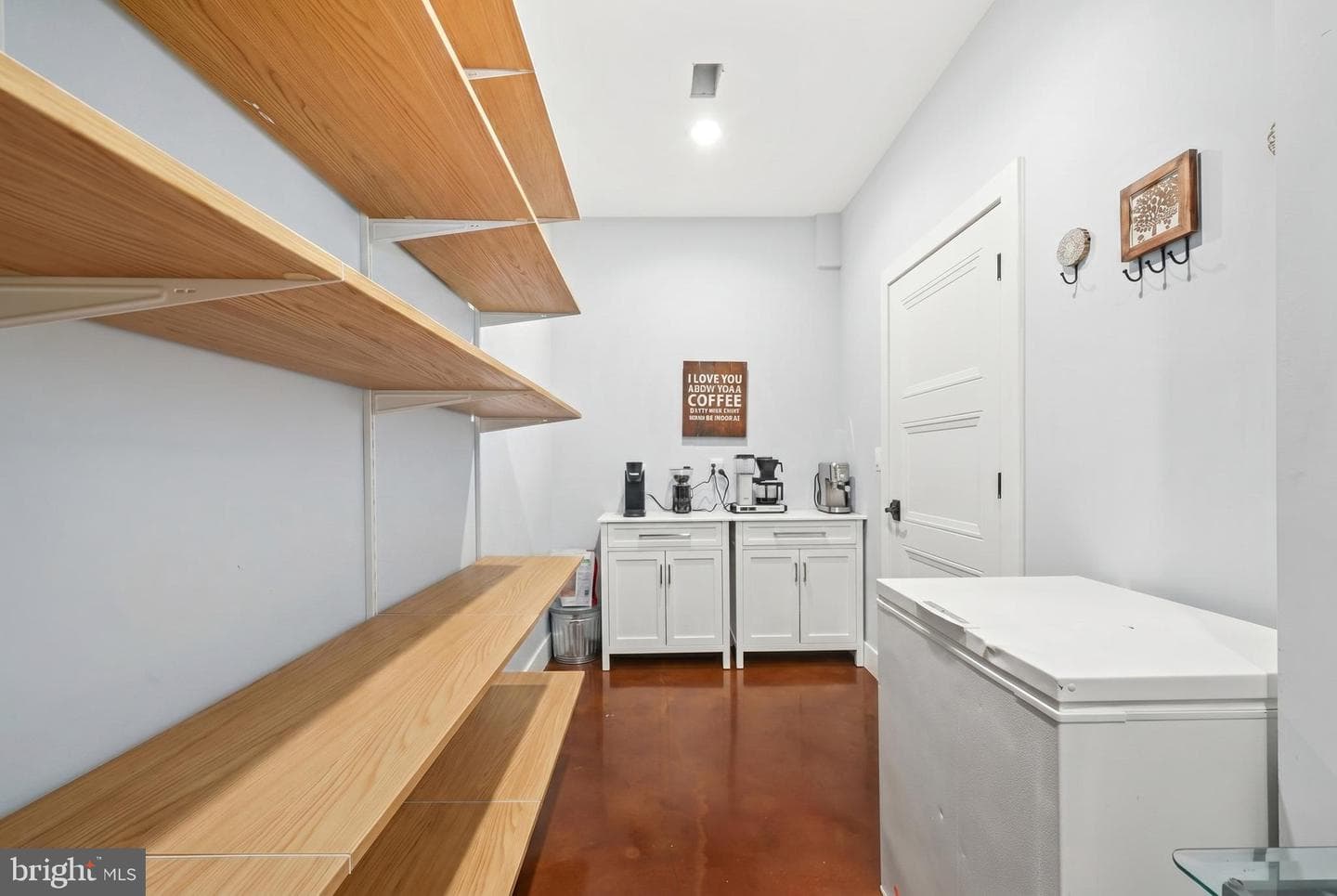 7706 Rogues Road photo 24