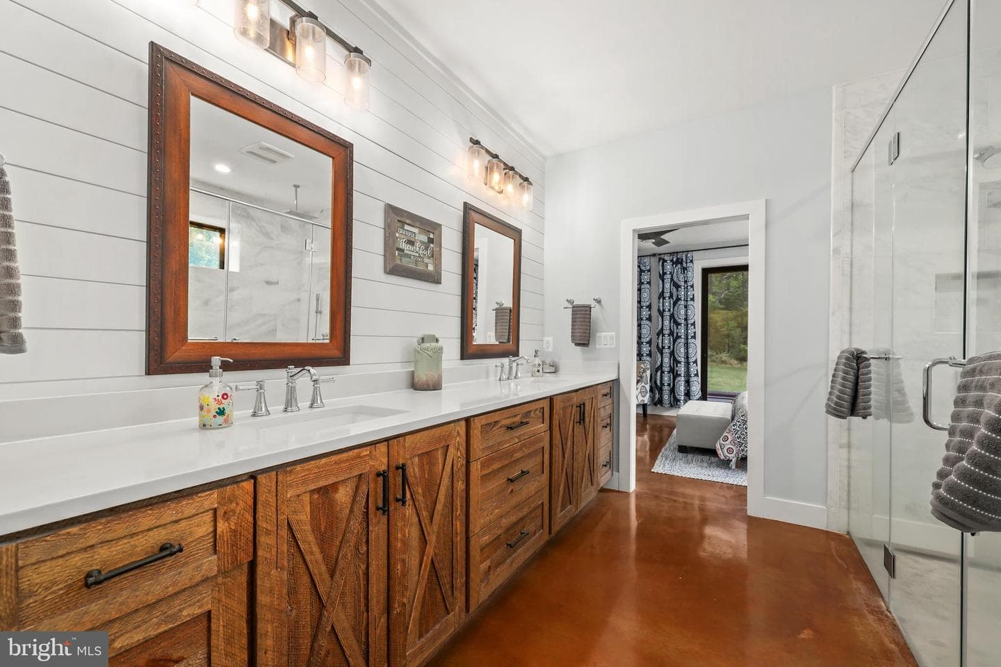 7706 Rogues Road photo 29