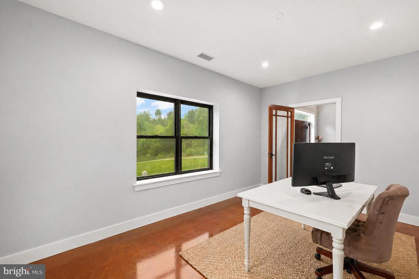 7706 Rogues Road photo 40