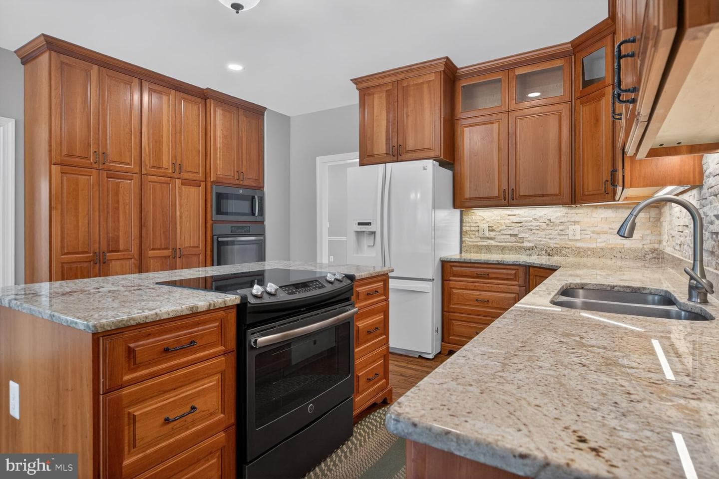 7001 Wayland Drive photo 13