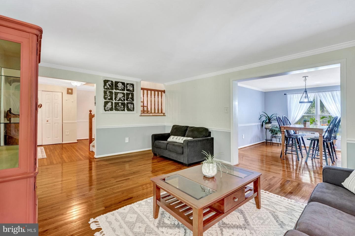 2429 Cromwell Road photo 25