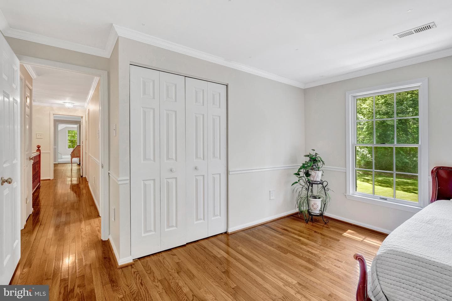 2429 Cromwell Road photo 47