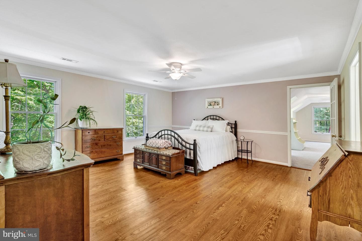 2429 Cromwell Road photo 51