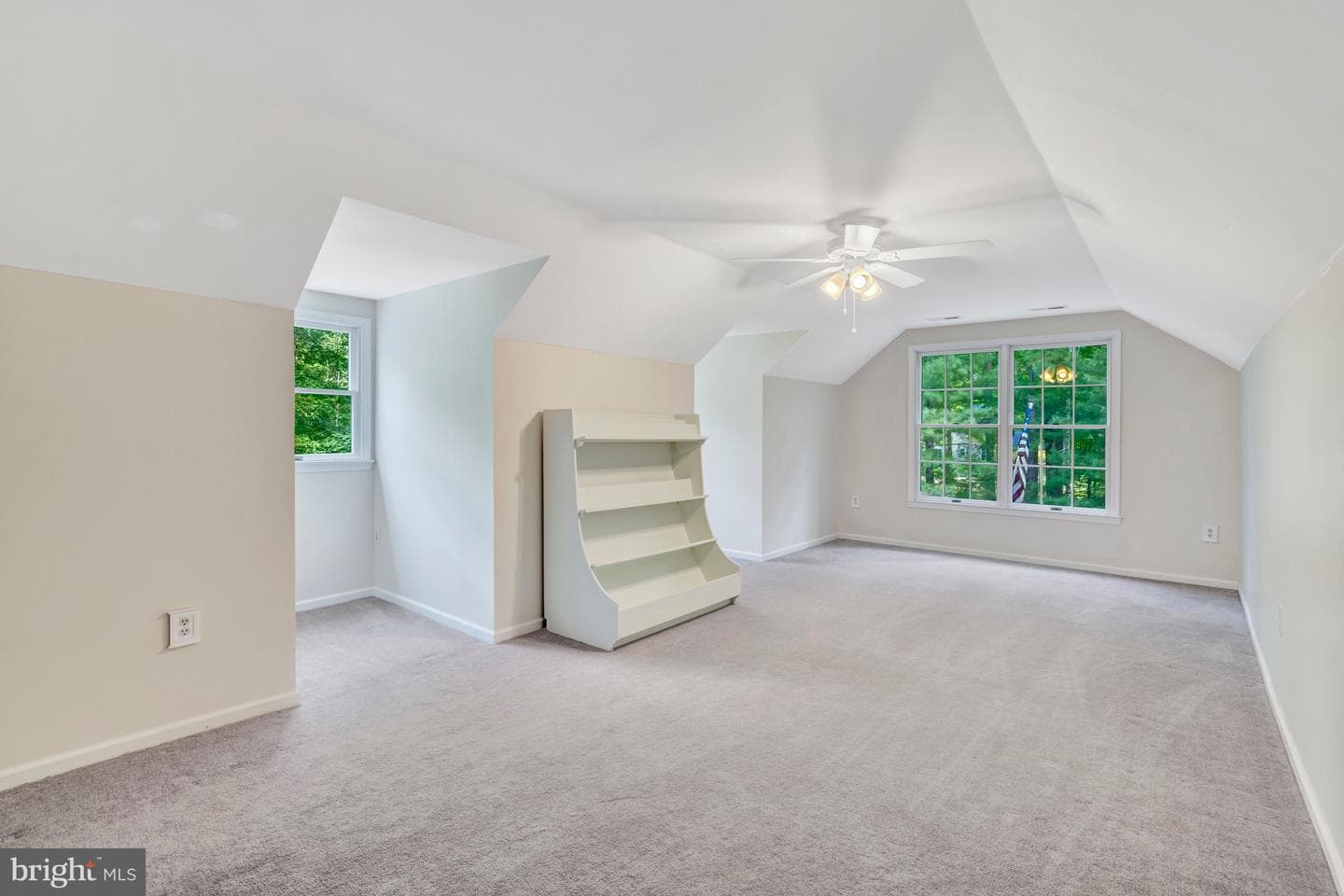 2429 Cromwell Road photo 54