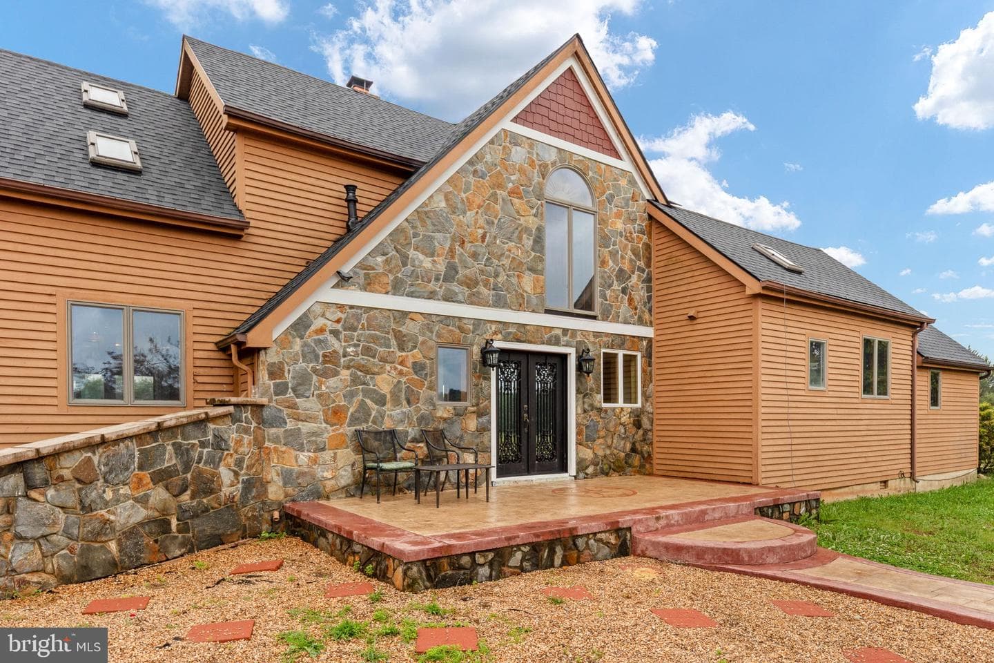 6119 Beach Road photo 5
