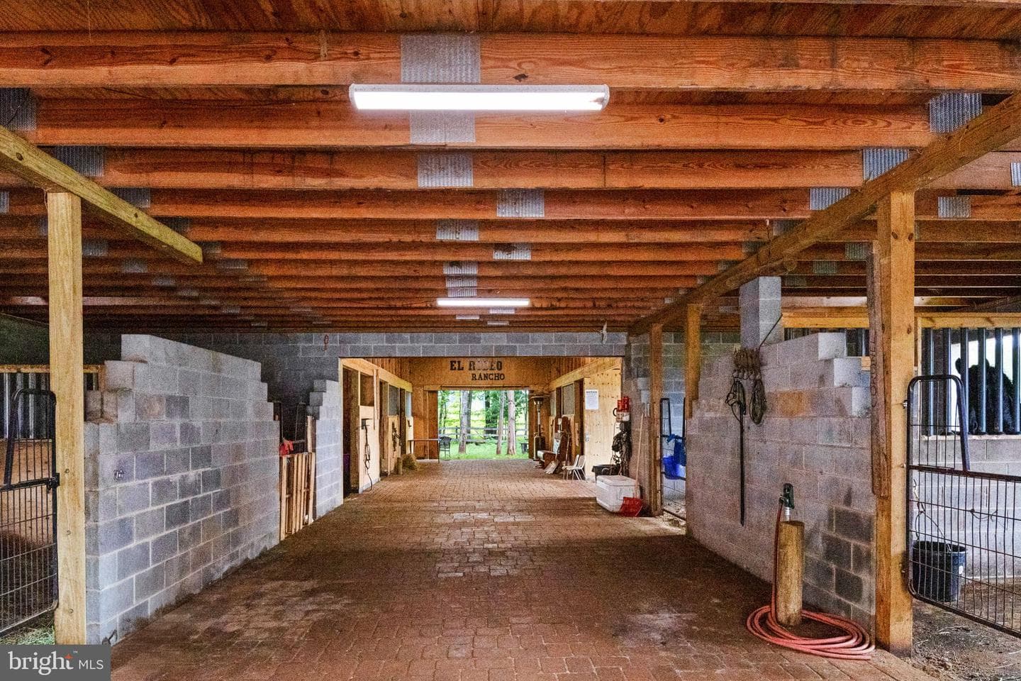 6119 Beach Road photo 83