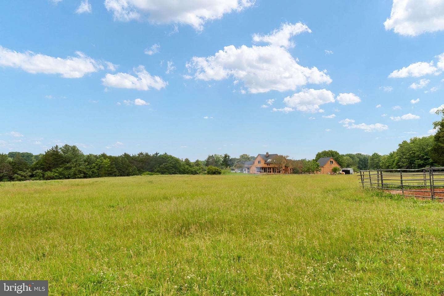 6119 Beach Road photo 94