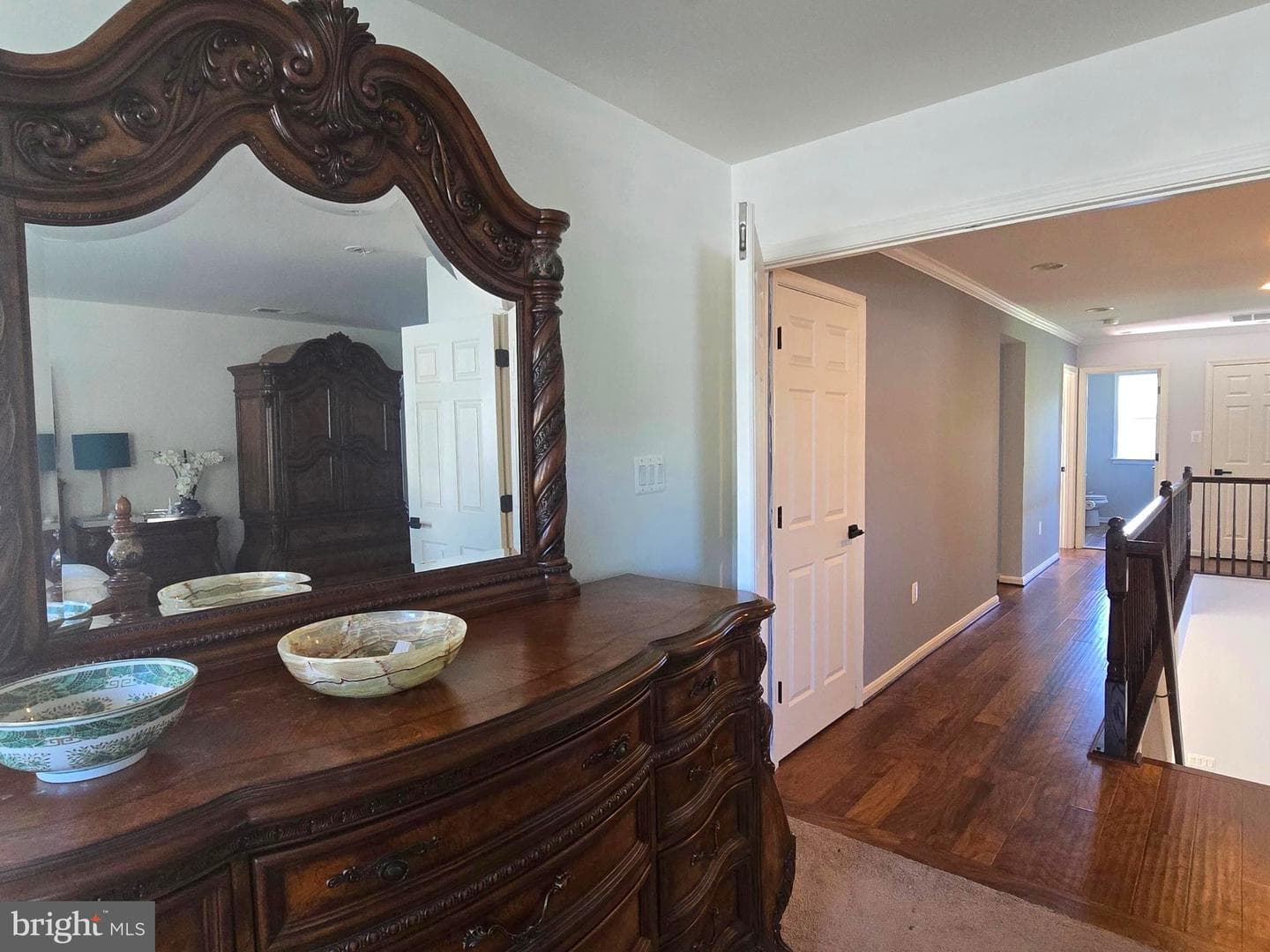 8091 Side Hill Drive photo 32