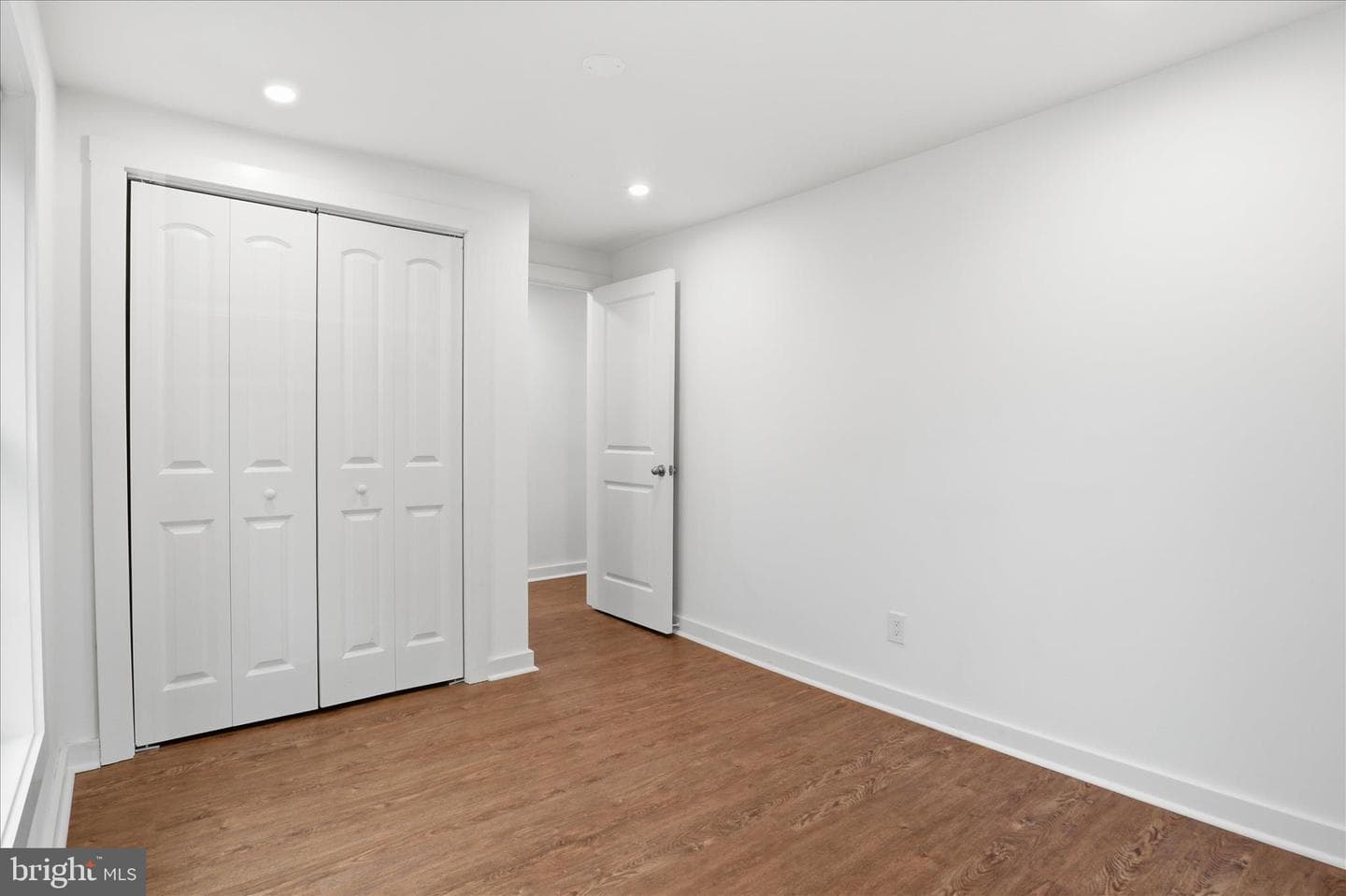 179 Waterloo Street photo 14