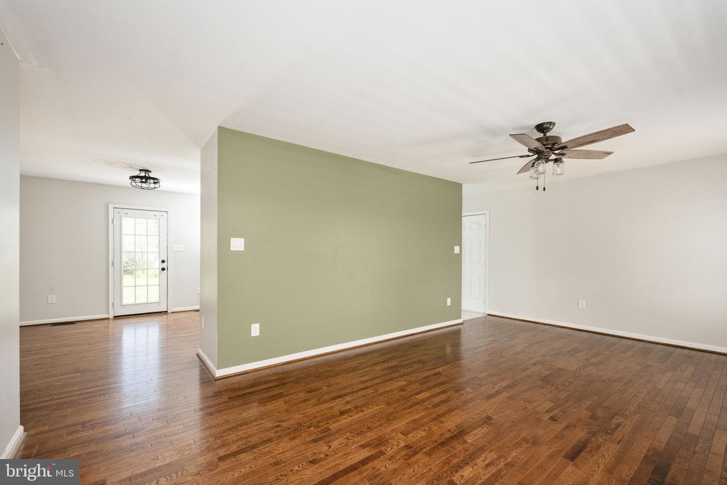 11211 Wolfe Court photo 21