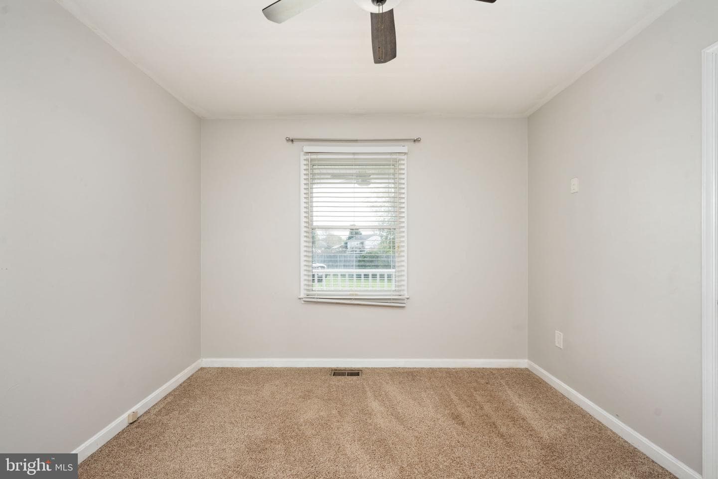 11211 Wolfe Court photo 35