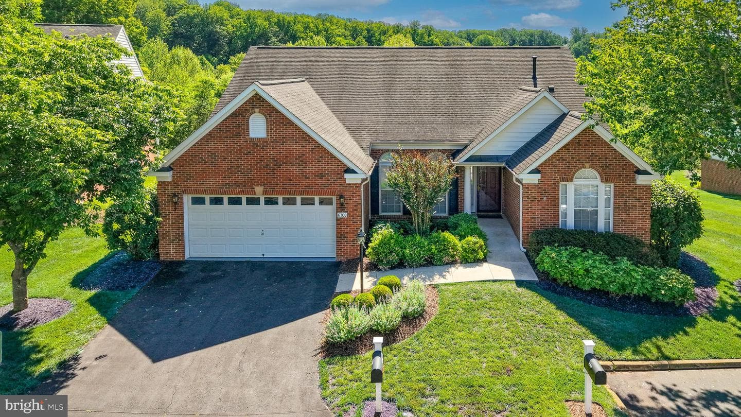 6708 Stream View Lane, Warrenton