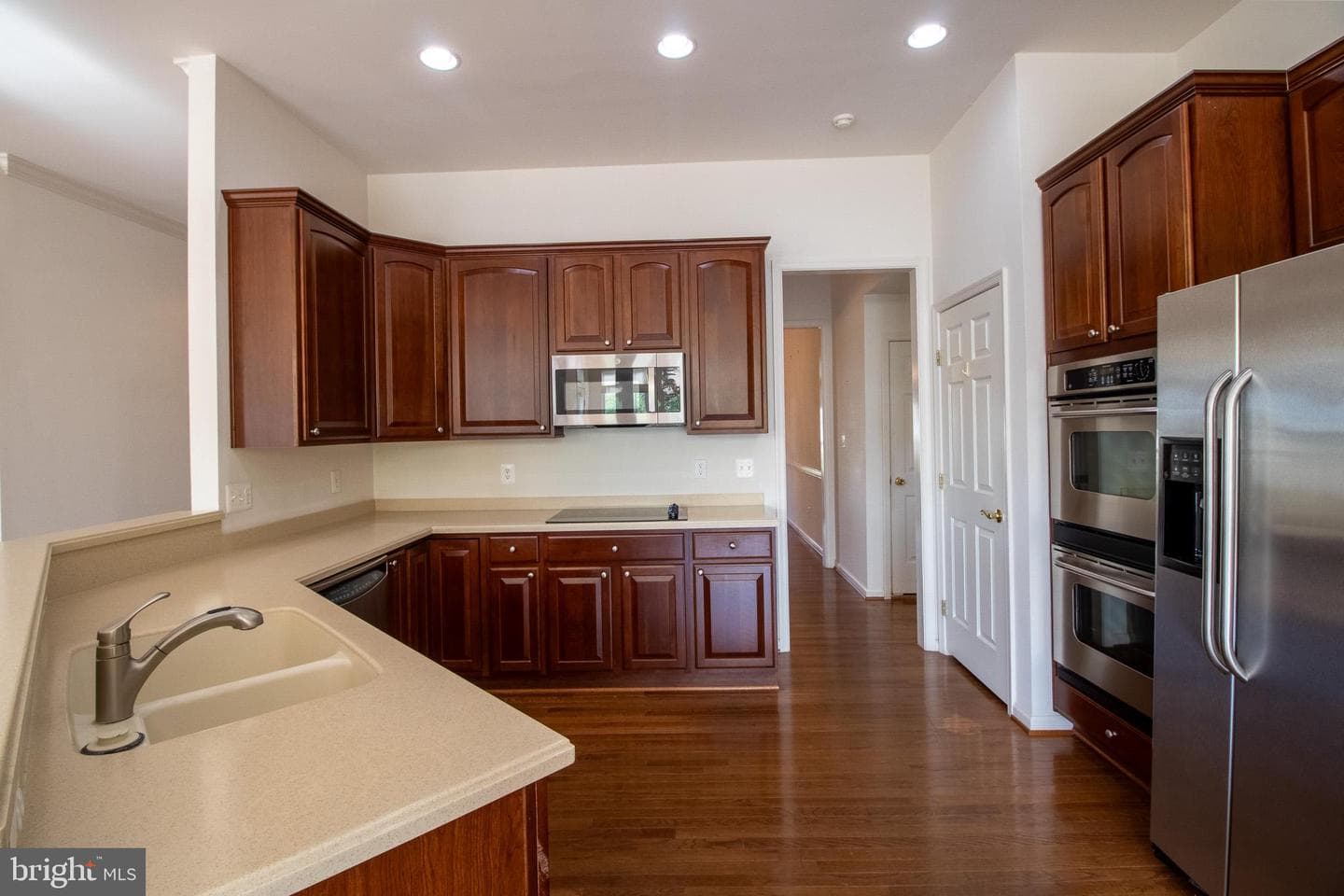 6708 Stream View Lane photo 19