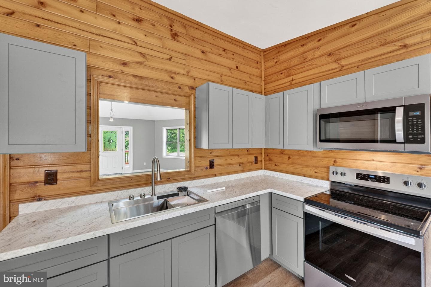 8265 Opal Road photo 17