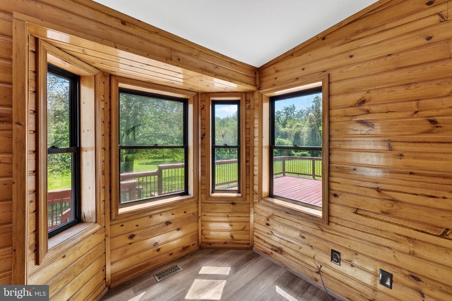 8265 Opal Road photo 23