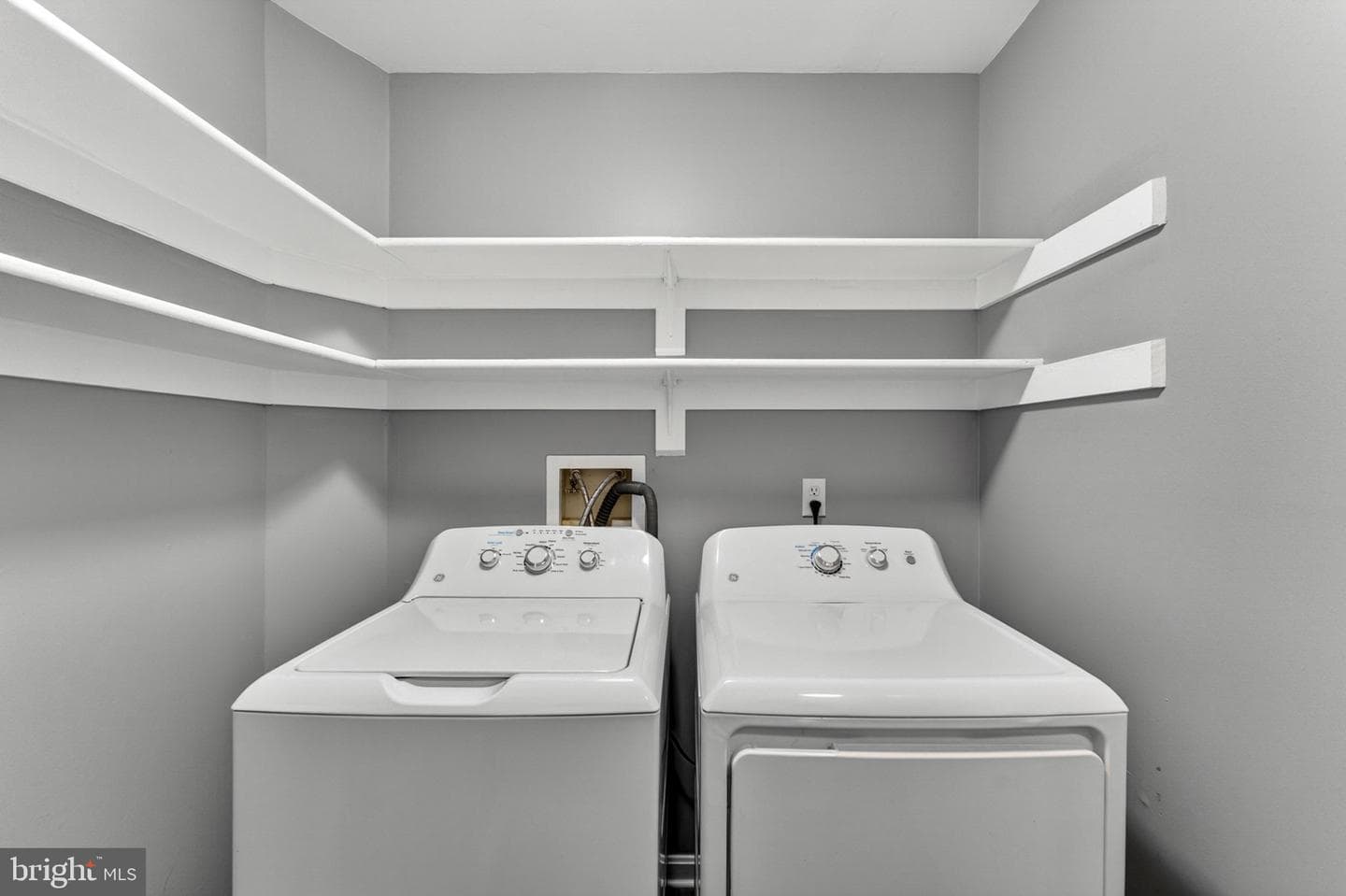 8265 Opal Road photo 30