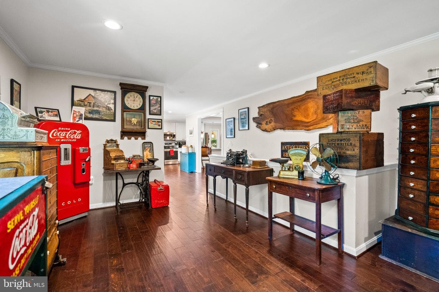 7281 Forrest Road photo 19