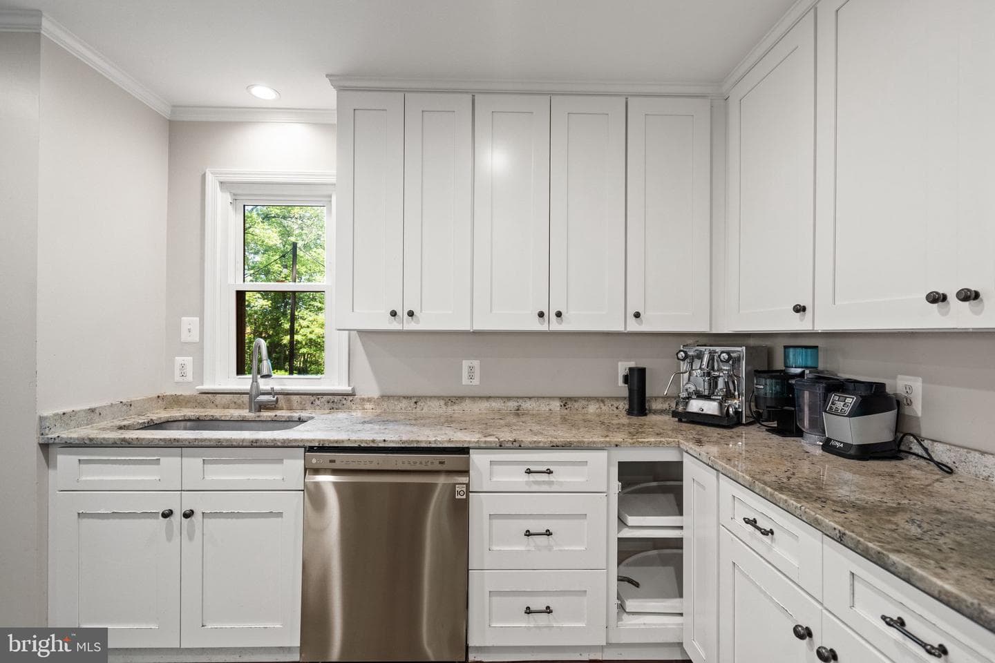 7281 Forrest Road photo 23