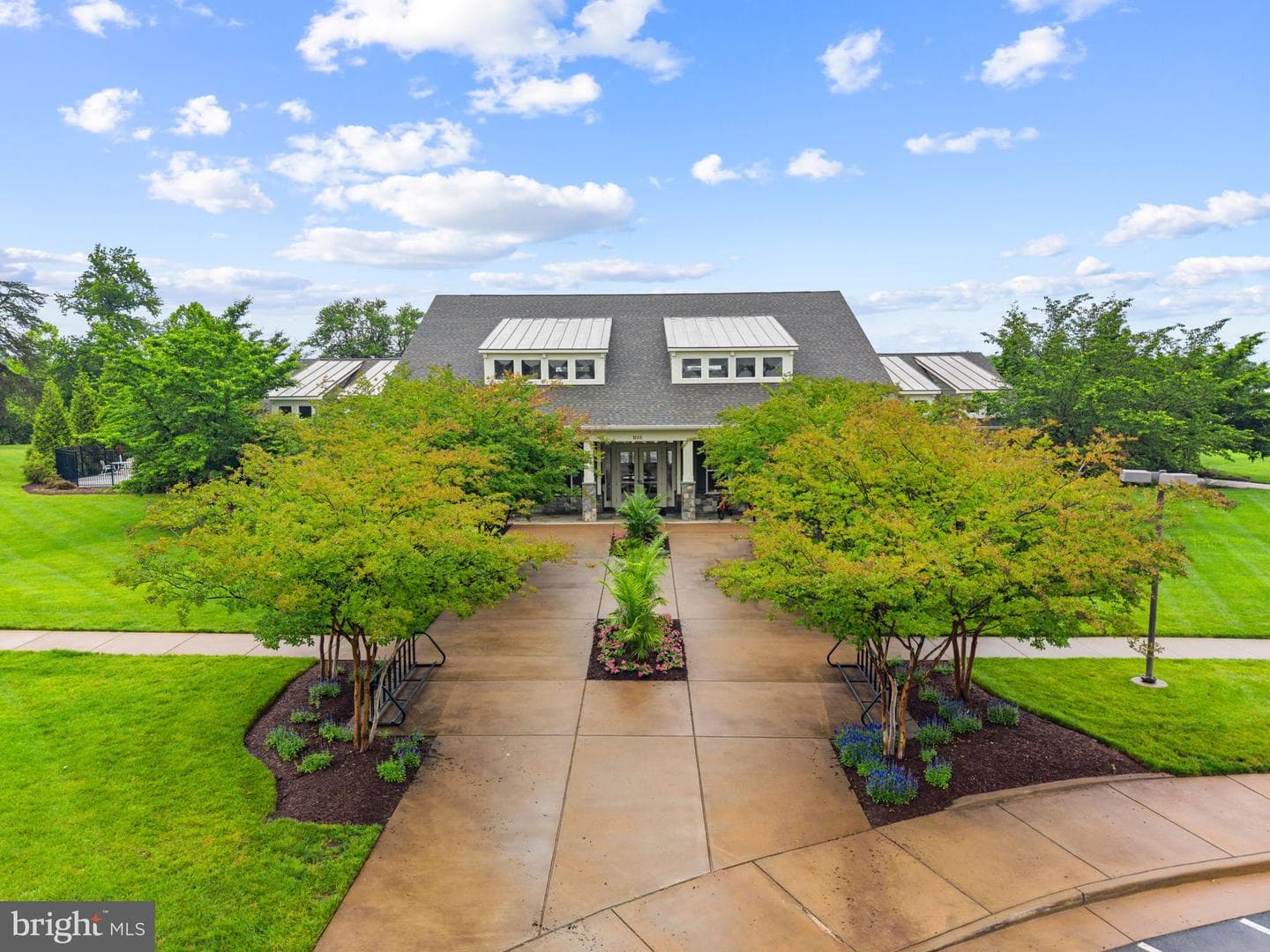 9801 Thoroughbred Road photo 116