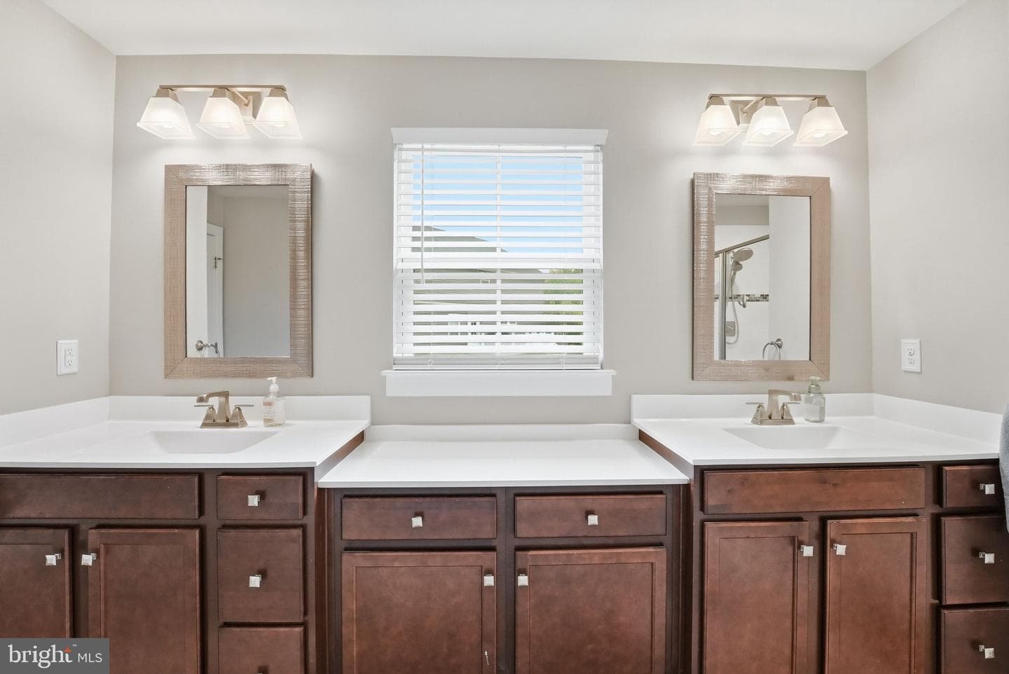 6438 Bob White Drive photo 41