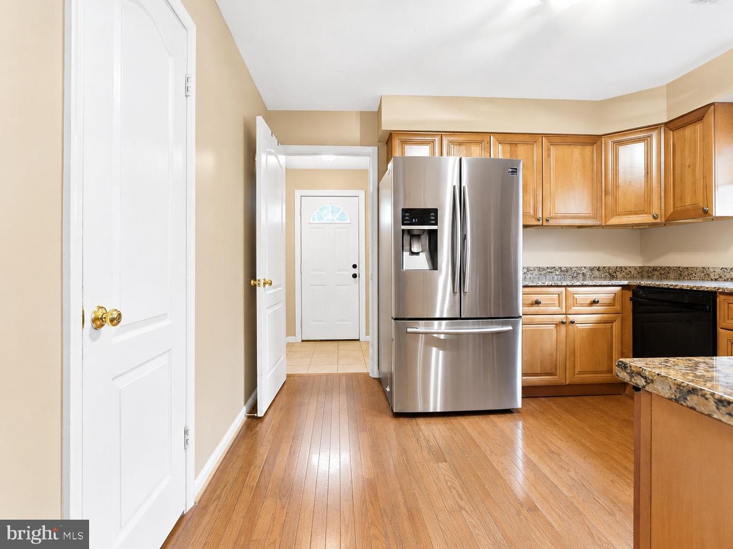 3608 N Red Oak Lane photo 5