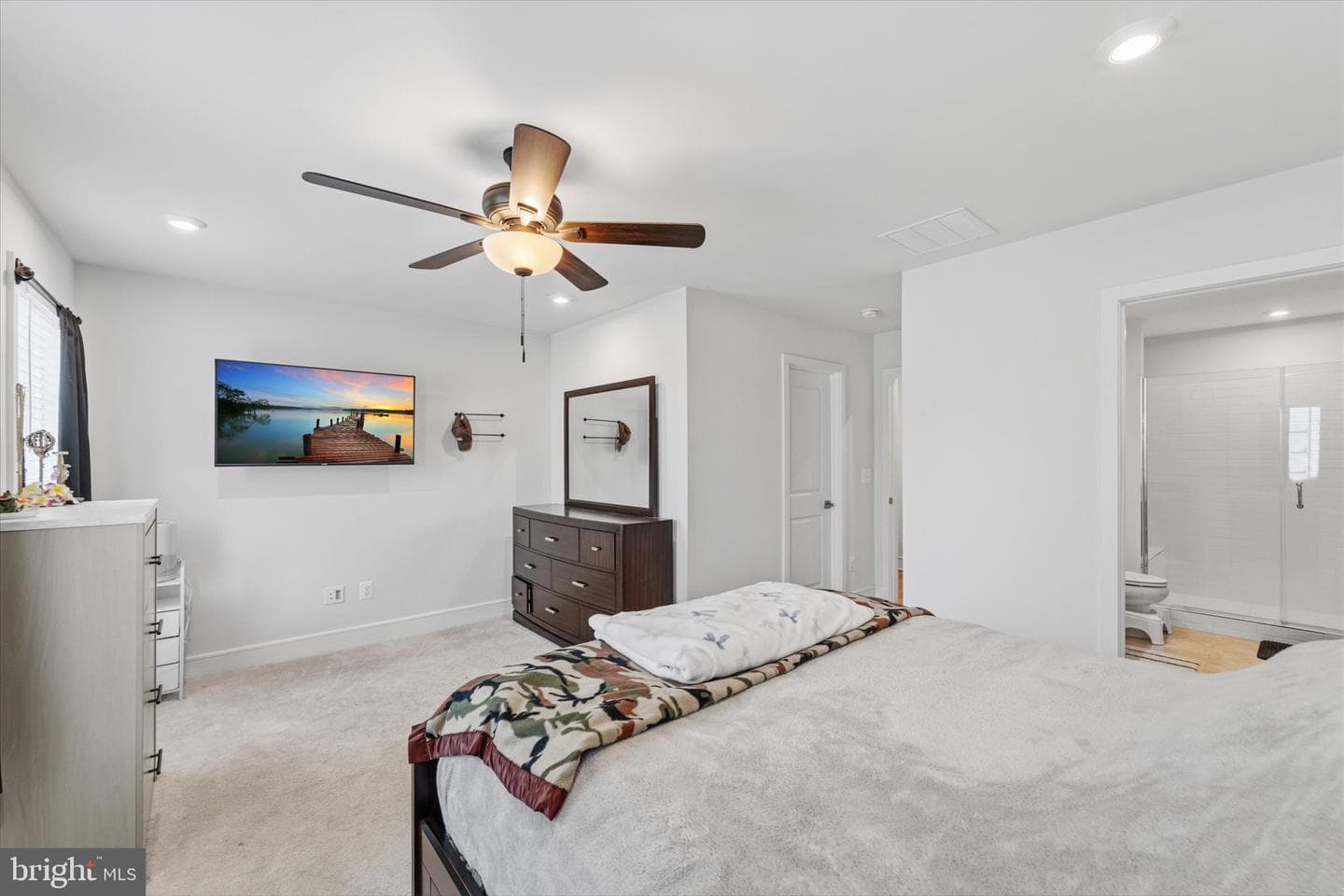 4256 Frost Street photo 21