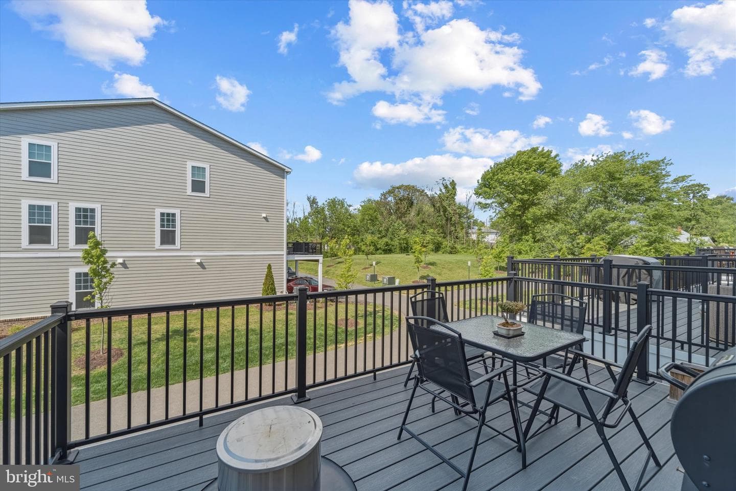 4256 Frost Street photo 29
