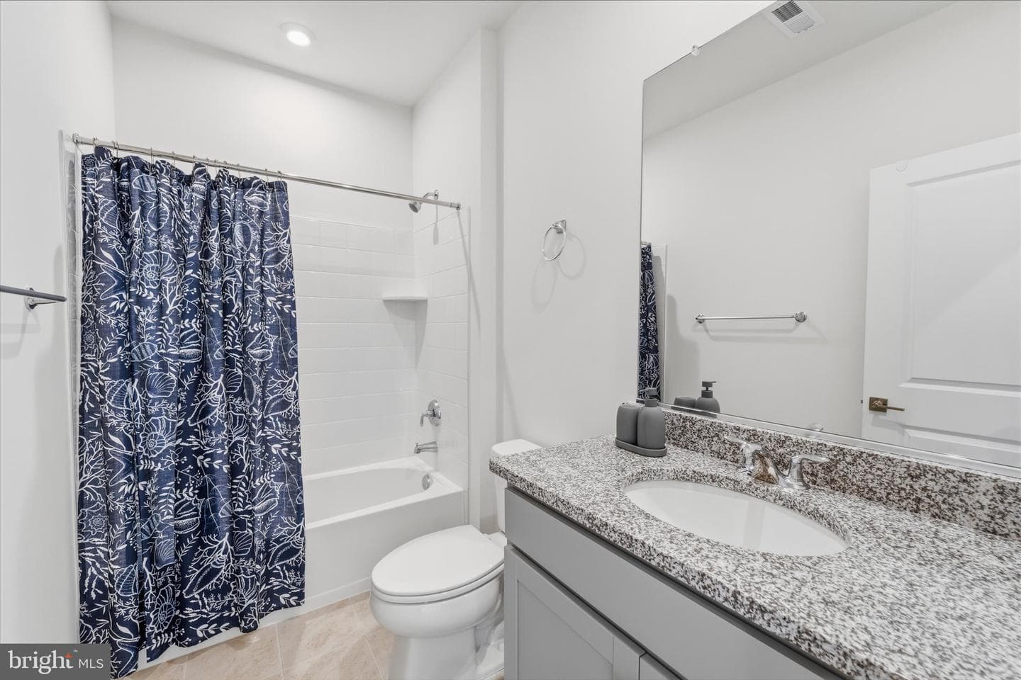 4256 Frost Street photo 6