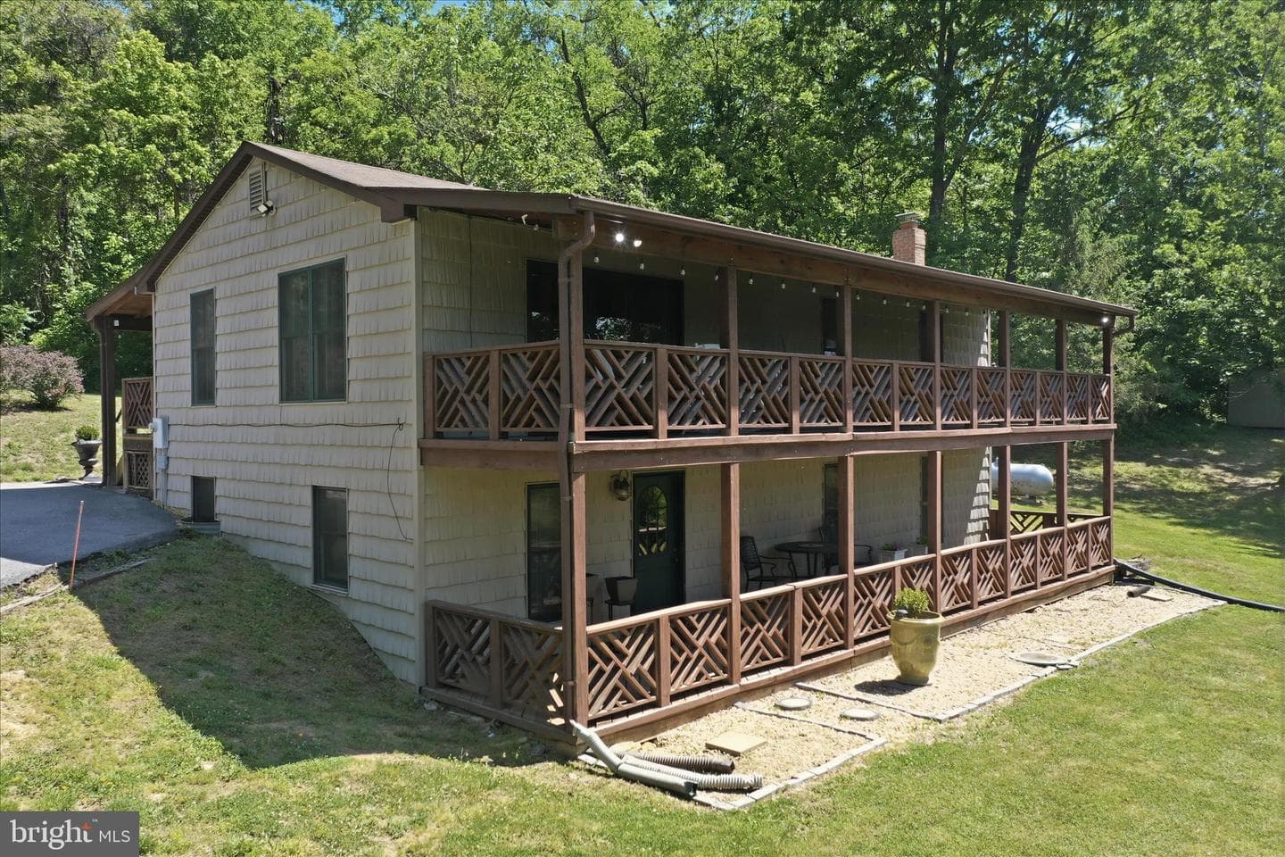 13010 Belle Meade Lane photo 4